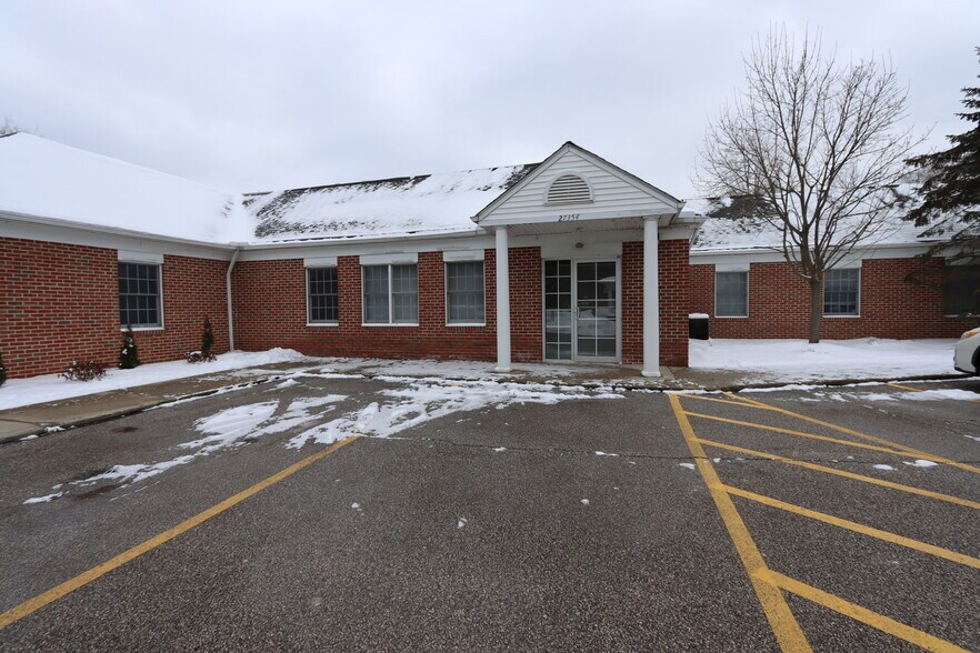 More Photos Of 27350-27358 Center Ridge Rd, Westlake Office For Lease
