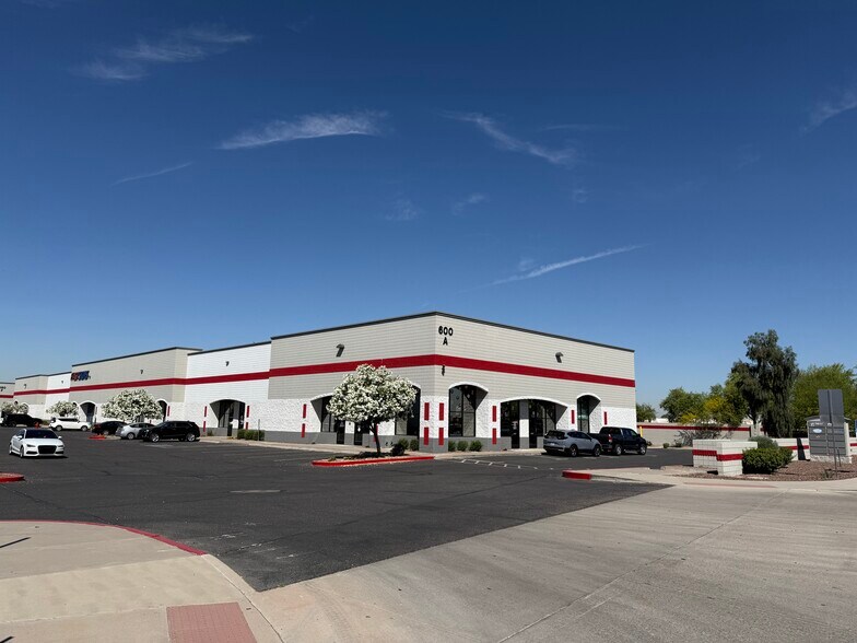 More Photos Of 500-600 N Bullard Ave, Goodyear Unknown For Lease