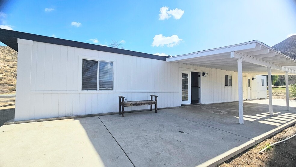 More Photos Of 2100 S State St, Hemet Rehabilitation Center For Sale
