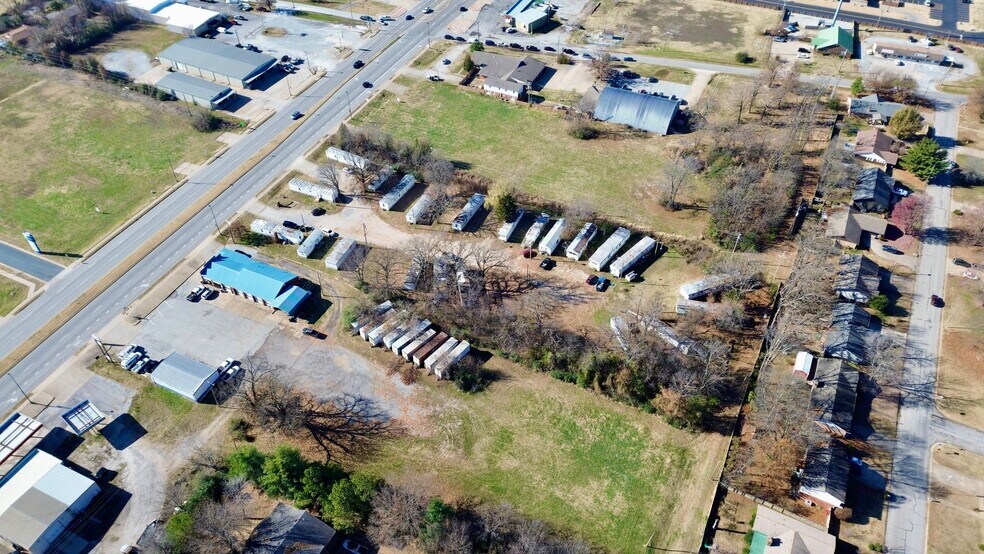More Photos Of 2117 Highway 412 W, Siloam Springs Manufactured Housing Mobile Home Park For Sale