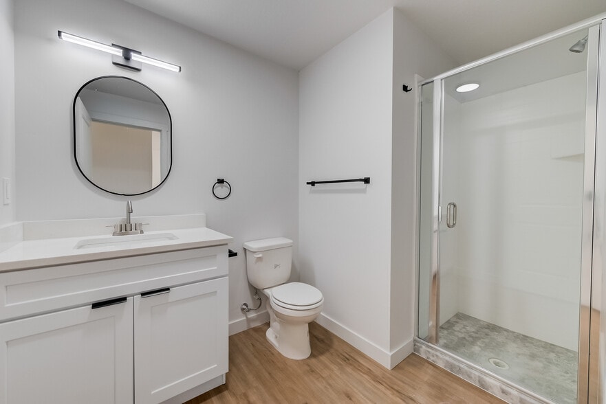 More Photos Of 404 E 5600 S, Salt Lake City Apartments For Sale