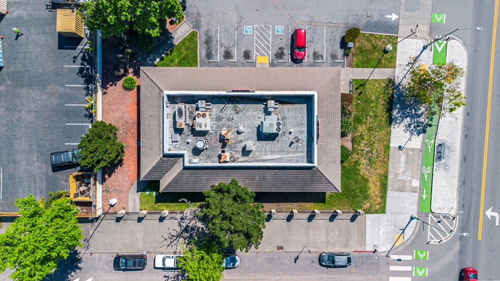 More Photos Of 3770 Telegraph Ave, Oakland Fast Food For Sale