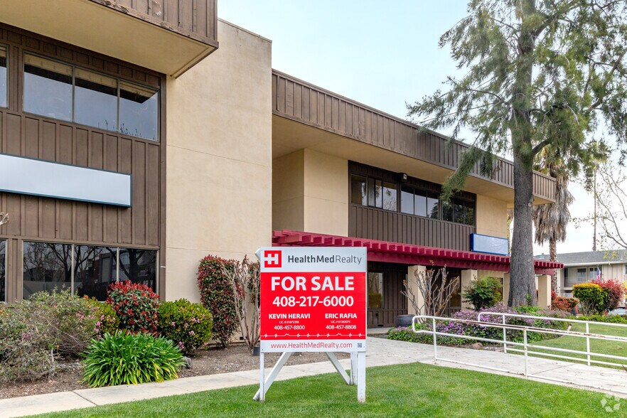 More Photos Of 4855 Atherton Ave, San Jose Office For Lease