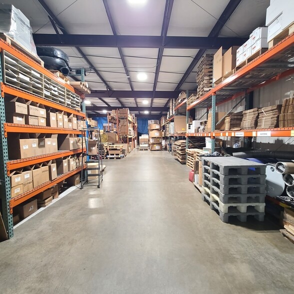 More Photos Of 2623 Camino Ct, Fort Wayne Light Manufacturing For Sale