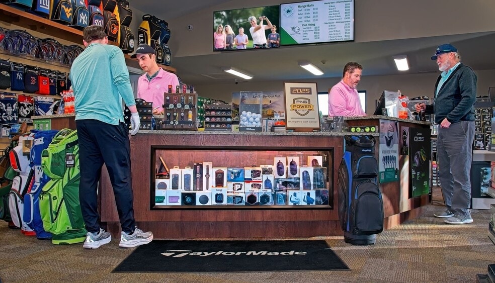 More Photos Of 141 Carpenter Ln, Rockingham Sports And Entertainment For Sale