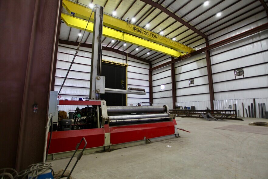 More Photos Of 7401 County 1210 rd, Midland Warehouse For Sale