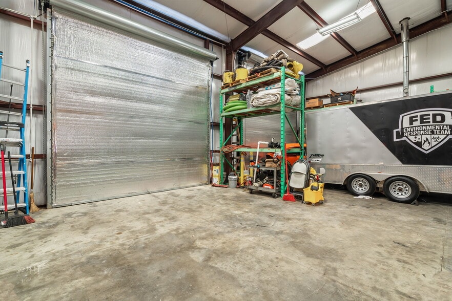More Photos Of 3411 Decatur Hwy, Kingston Warehouse For Sale