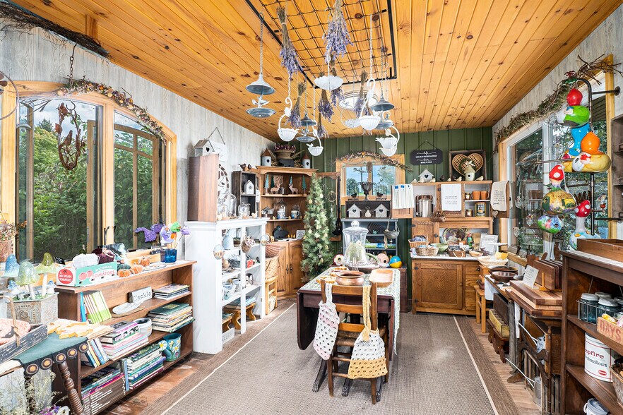 More Photos Of 4805 Musson Rd, Howell Specialty For Sale