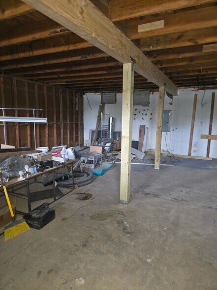 More Photos Of 3619 Reed Rd, Houston Freestanding For Lease