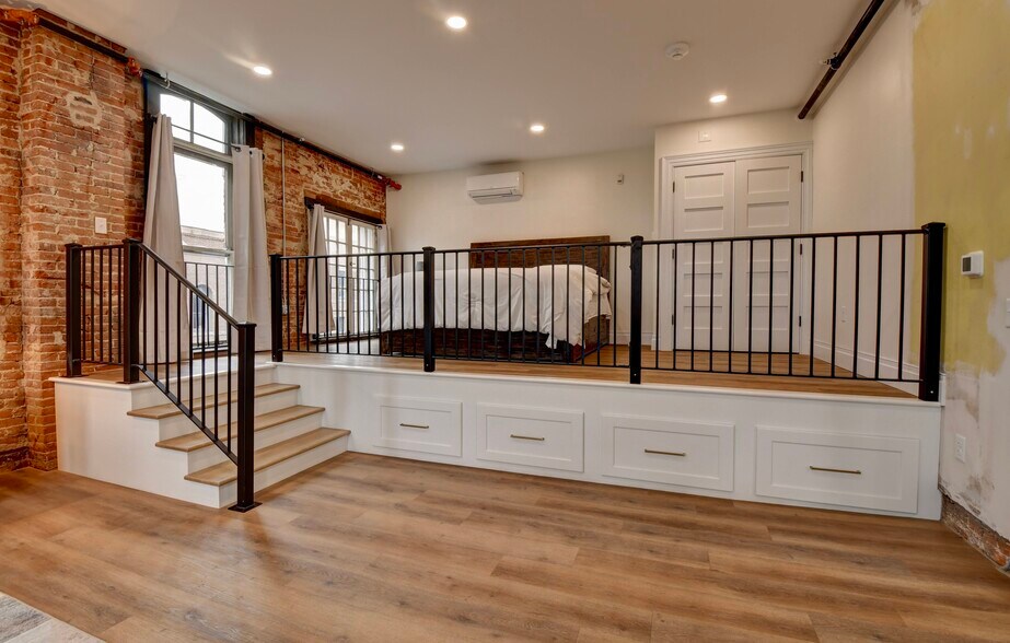 More Photos Of 20 E Jackson St, Millersburg Lodge Meeting Hall For Sale