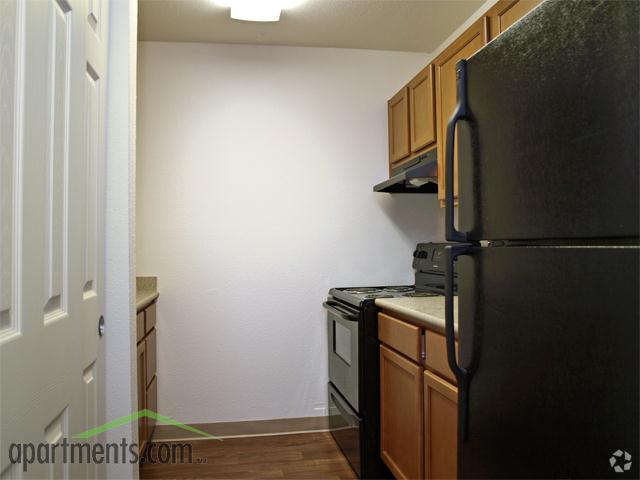 More Photos Of 1400 W Marine Dr, Astoria Apartments For Sale