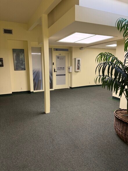 More Photos Of 300-320 SW 2nd St, Fort Lauderdale Loft Creative Space For Lease