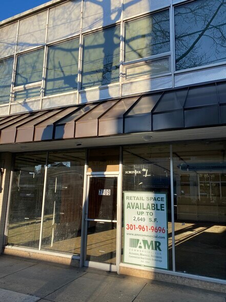 More Photos Of 7801 Old Georgetown Rd, Bethesda Storefront Retail Office For Lease