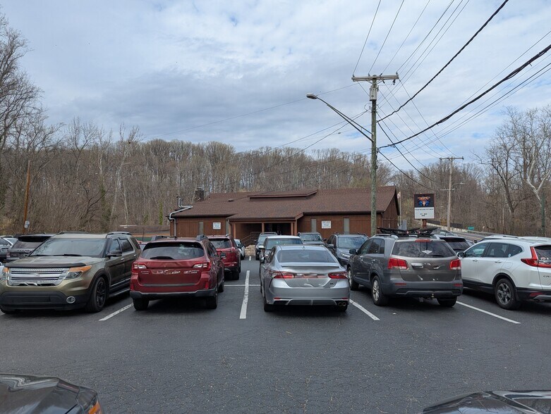 More Photos Of 11818 Philadelphia Rd, White Marsh Bar For Sale