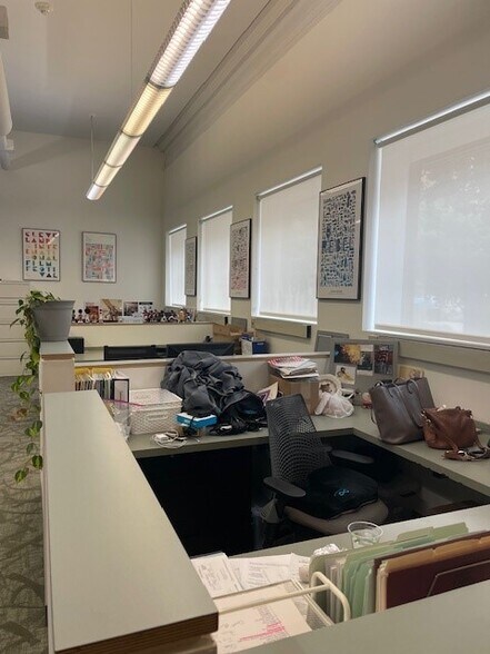 More Photos Of 2510 Market Ave, Cleveland Office For Lease