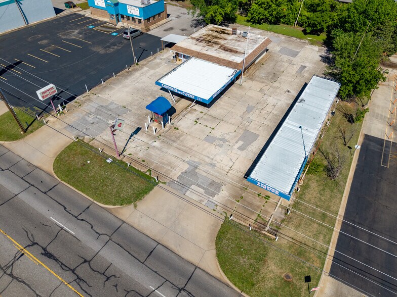 More Photos Of 400 S Air Depot Blvd, Oklahoma City Freestanding For Sale