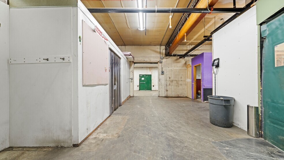 More Photos Of 905 S 2nd Ave, Walla Walla General Retail For Sale