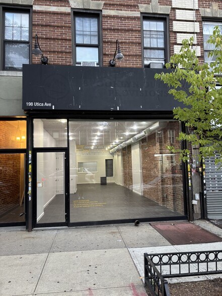 More Photos Of 198 Utica, Brooklyn Apartments For Lease