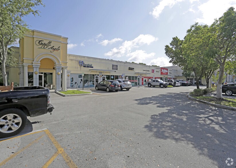 More Photos Of 4001-4089 SW 152nd Ave, Miami General Retail For Lease