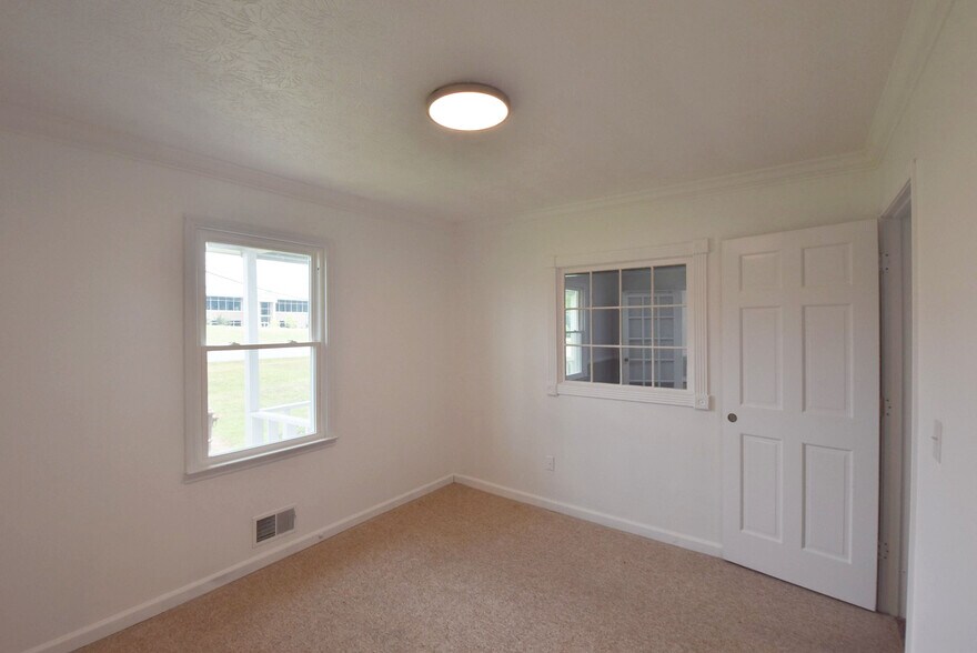 More Photos Of 2180 Highway 34 E, Newnan Medical For Lease