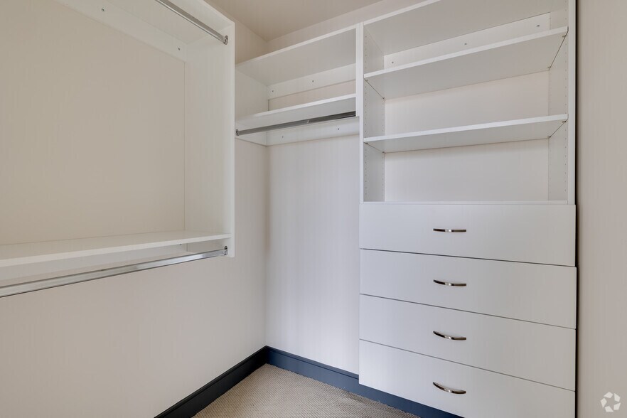 More Photos Of 435 N Broad St, Philadelphia Apartments For Lease