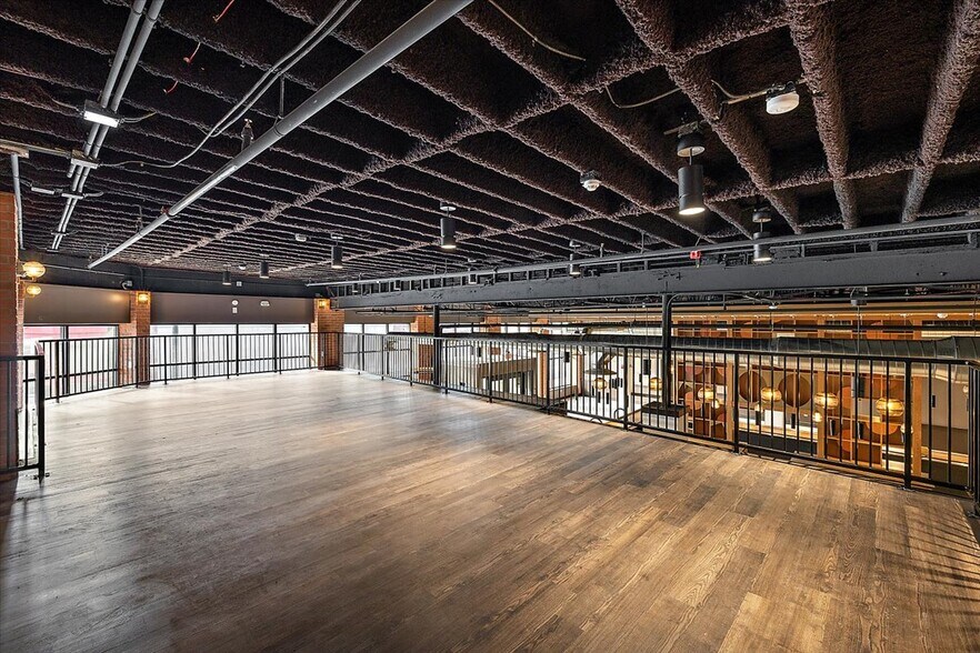 More Photos Of 7400 W McNichols Rd, Detroit Bar For Lease