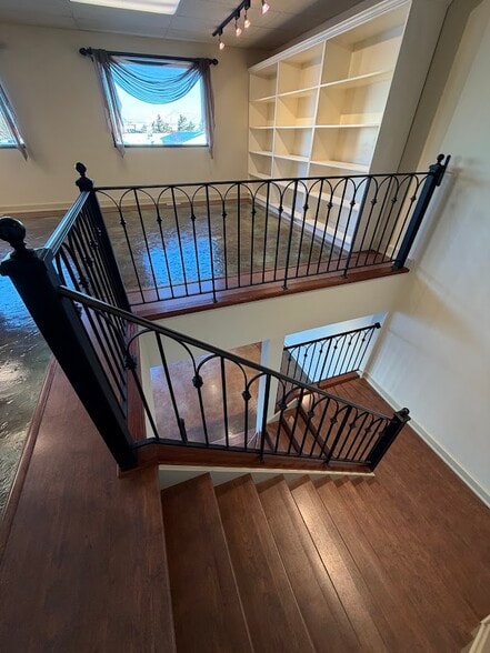 More Photos Of 11113 83 Av, Fort Saskatchewan Warehouse For Sale