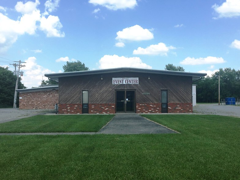 More Photos Of 6886 Wishart St, Huntsville Light Distribution For Lease