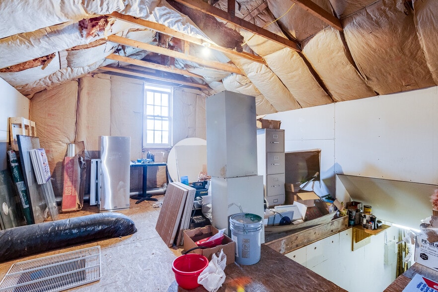 More Photos Of 702 Industrial Blvd, Latrobe Freestanding For Sale