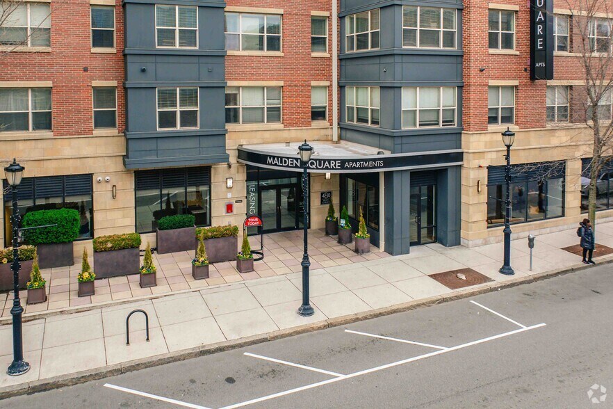 More Photos Of 480 Main St, Malden Apartments For Lease