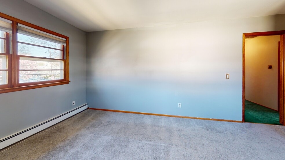 More Photos Of 1039 Richmond Rd, Staten Island Medical For Sale