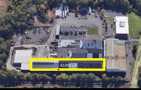 More Photos Of 333 Cedar Ave, Middlesex Warehouse For Lease