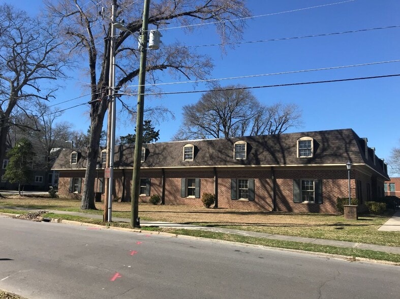 More Photos Of 310 Dick St, Fayetteville Office For Lease