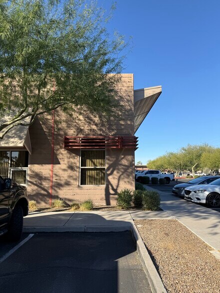 More Photos Of 5425 E Bell Rd, Scottsdale Medical For Sale