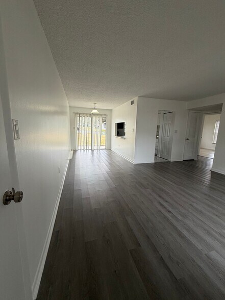 More Photos Of 2419 SE 16th Ave, Ocala Multifamily For Sale