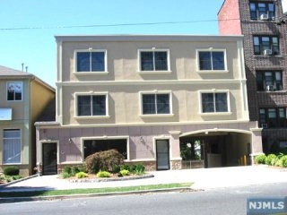 Primary Photo Of 507 Broad Ave, Palisades Park Storefront Retail Residential For Sale