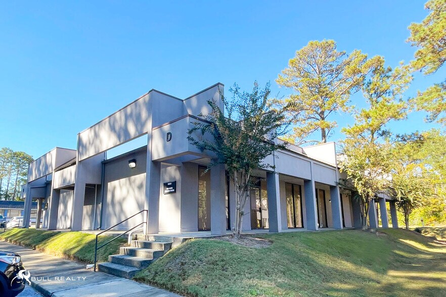 More Photos Of 3902 Northside Dr, Macon-Bibb Unknown For Lease