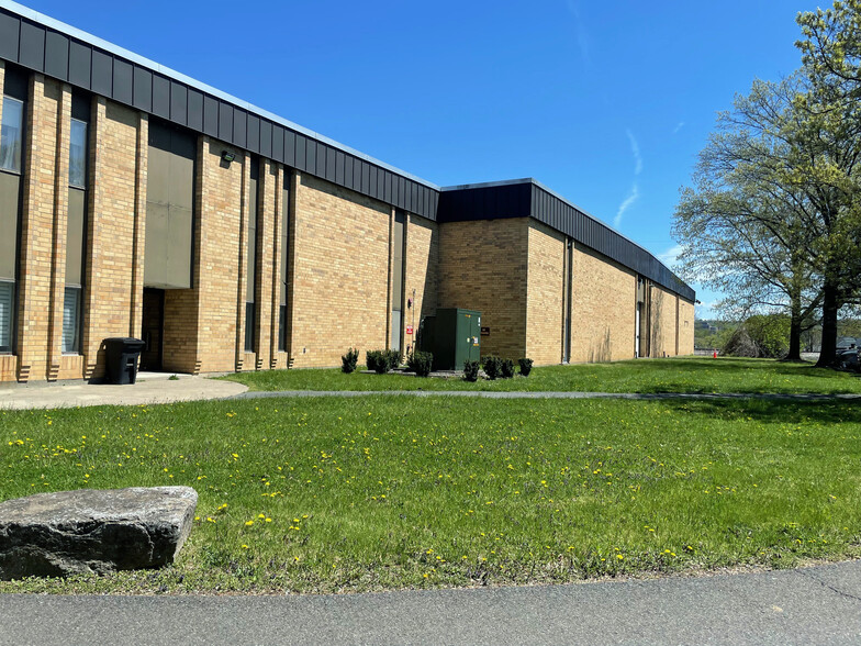 Primary Photo Of 21 Elm St, Watervliet Manufacturing For Sale