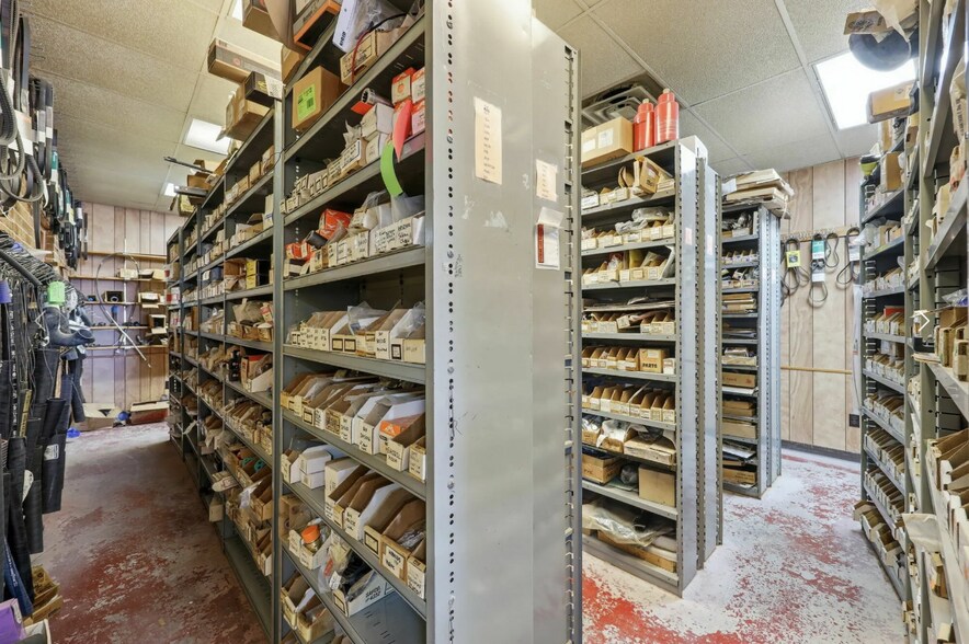 More Photos Of 2705 US 70 Hwy E, New Bern Light Manufacturing For Sale