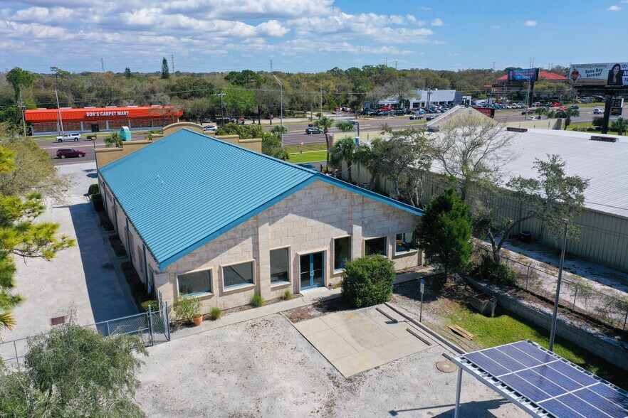 More Photos Of 28384 US Highway 19 N, Clearwater General Retail For Sale