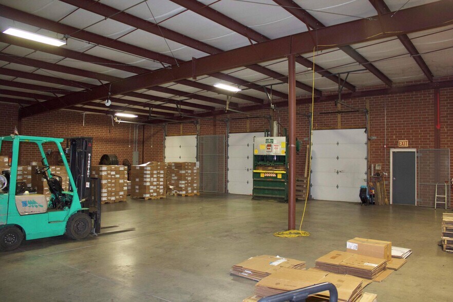 More Photos Of 2463 Old Farmer rd, Asheboro Industrial For Lease