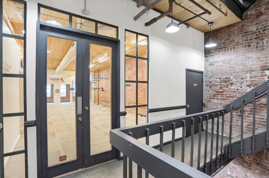 More Photos Of 1620 Market St, Denver Office For Lease