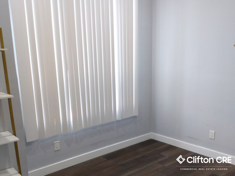 More Photos Of 433 N Broad St, Elizabeth Office For Lease