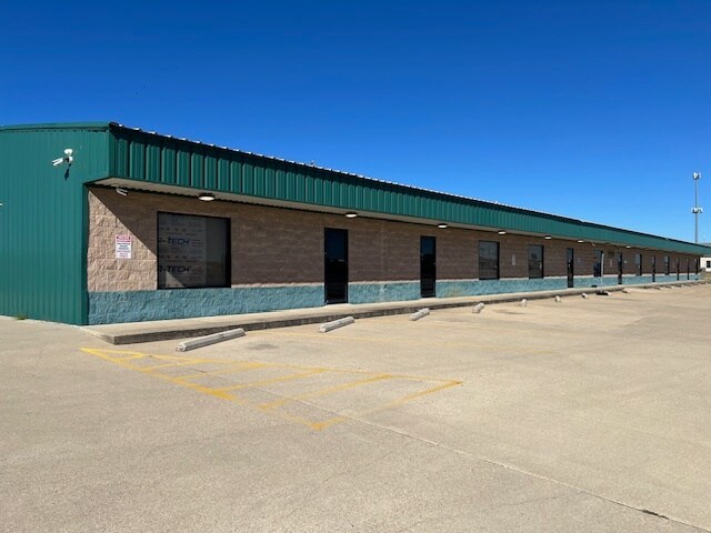 More Photos Of 5920 S General Bruce Dr, Temple Warehouse For Lease