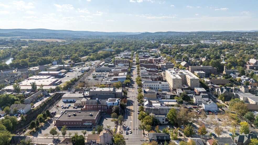 More Photos Of 340 E High St, Pottstown Drugstore For Lease