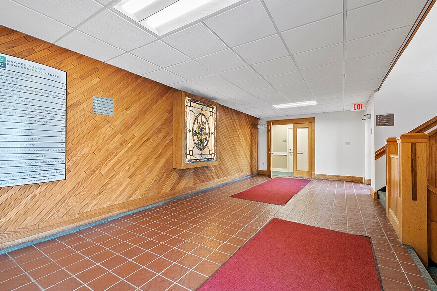 More Photos Of 3578 Brodhead Rd, Monaca Unknown For Lease