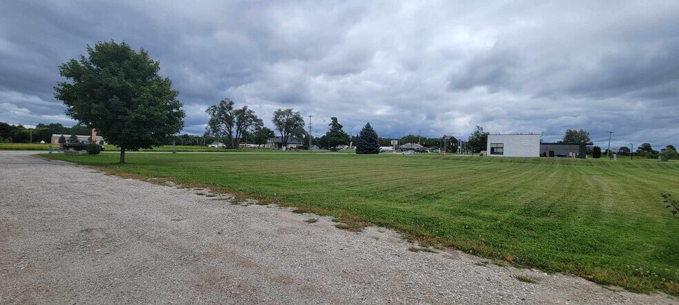 More Photos Of 3059 W Mount Morris Rd, Mount Morris Flex For Sale