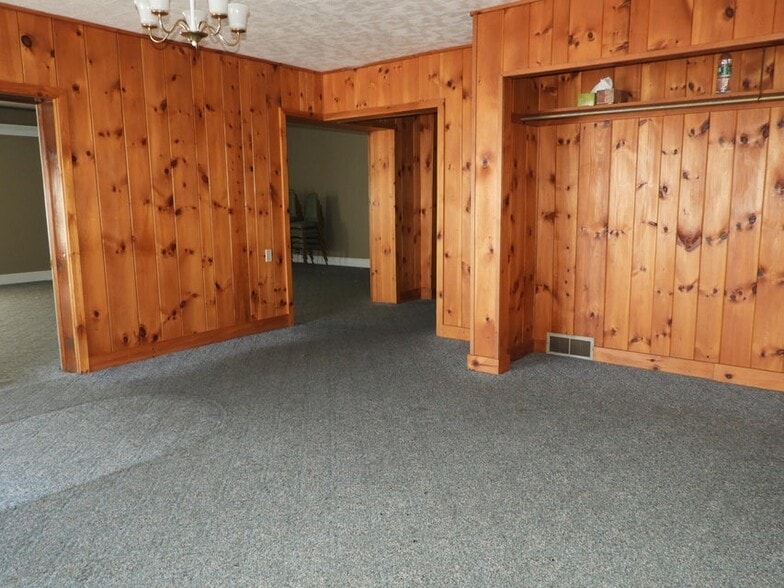 More Photos Of 3123 Miner Farm Rd, Altona Lodge Meeting Hall For Sale