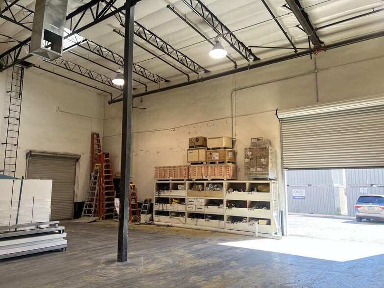 More Photos Of 4644 Industry Center Dr, Las Vegas Distribution For Sale
