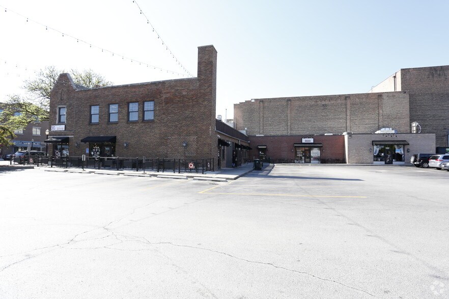 More Photos Of 70-76 S La Grange Rd, La Grange Storefront Retail Office For Lease